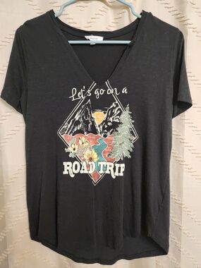 Maurices Black V-Neck Graphic Tee